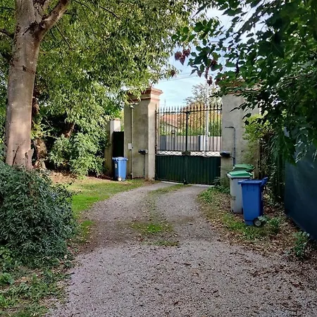 Holiday home Canto Laouzetto *